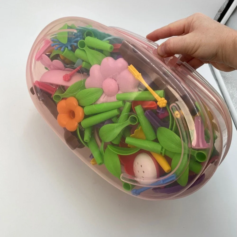 Flower Garden Building STEM Toy Set Kids DIY Floral Bouquet Stacking Pieces Case